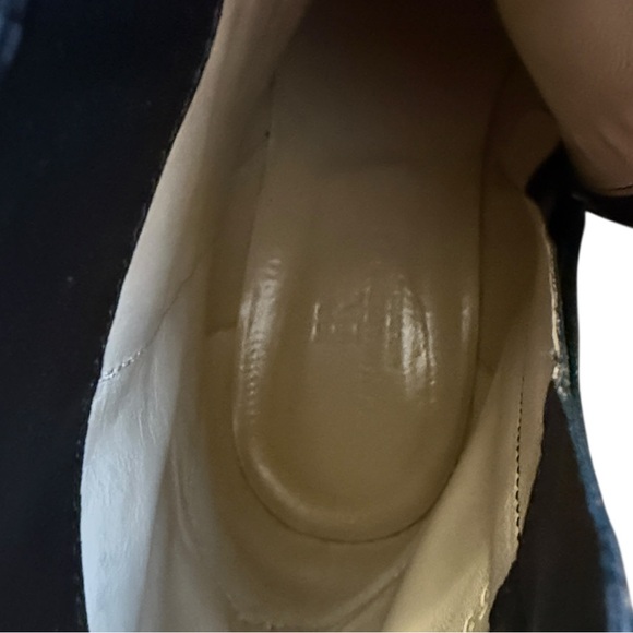 Banana Republic Black Lucca Leather Ankle Boot Italy 2.5” Heel Side Zipper 9 - Picture 15 of 16